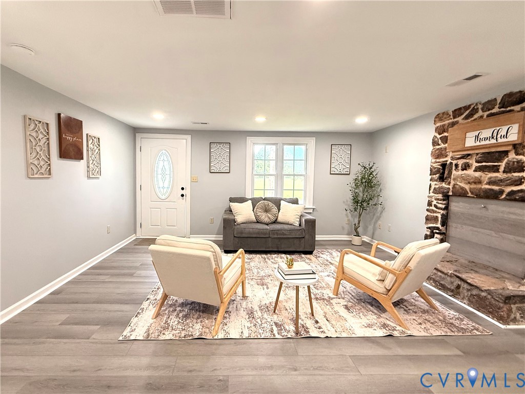 110 Locust Grove Cartersville, VA 23027 - Photo 6 of 26 a living room with furniture and a table