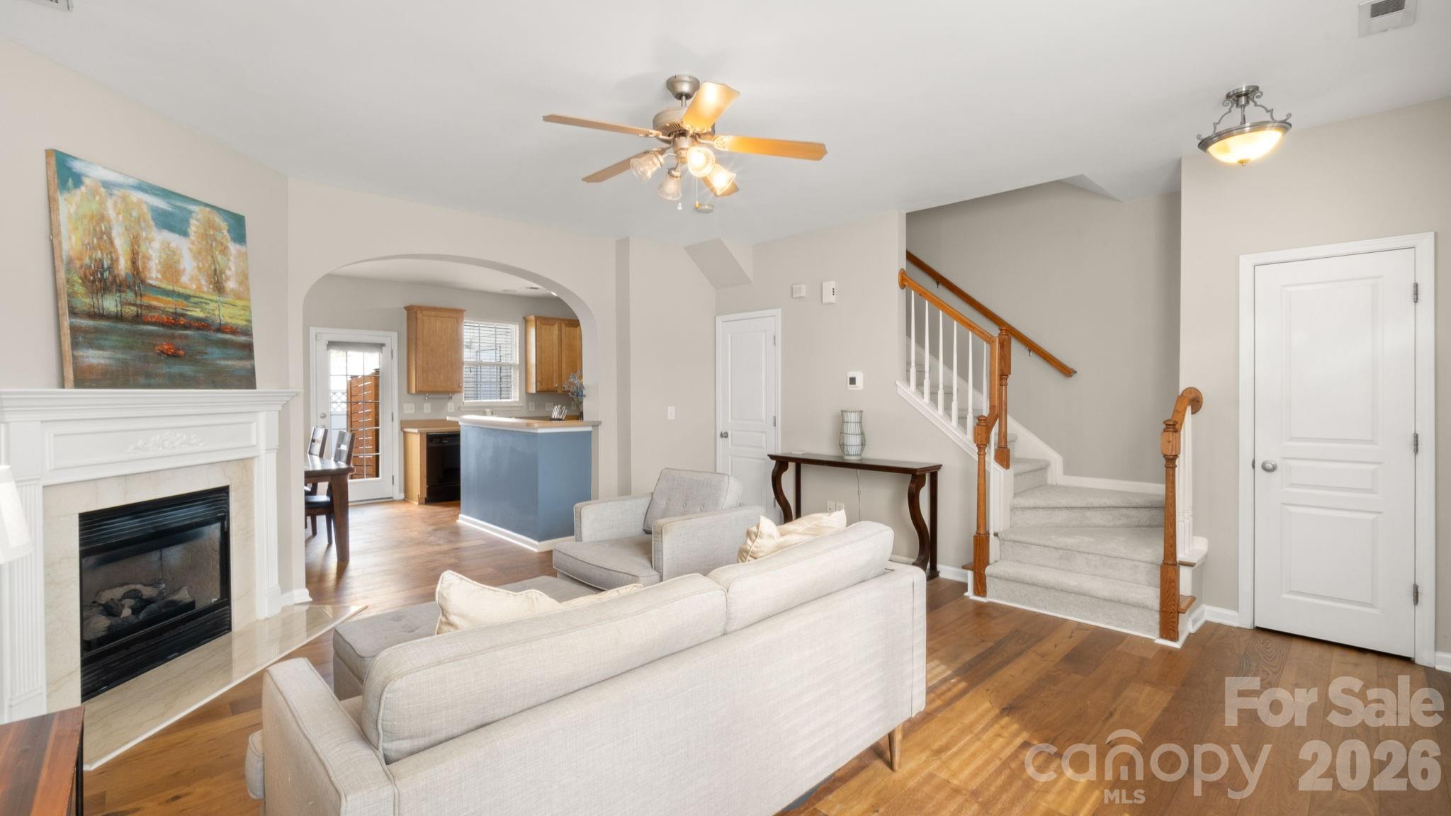 514 Bent Leaf Court Fort Mill, SC 29708 - Photo 4 of 27 Gallery Image 4