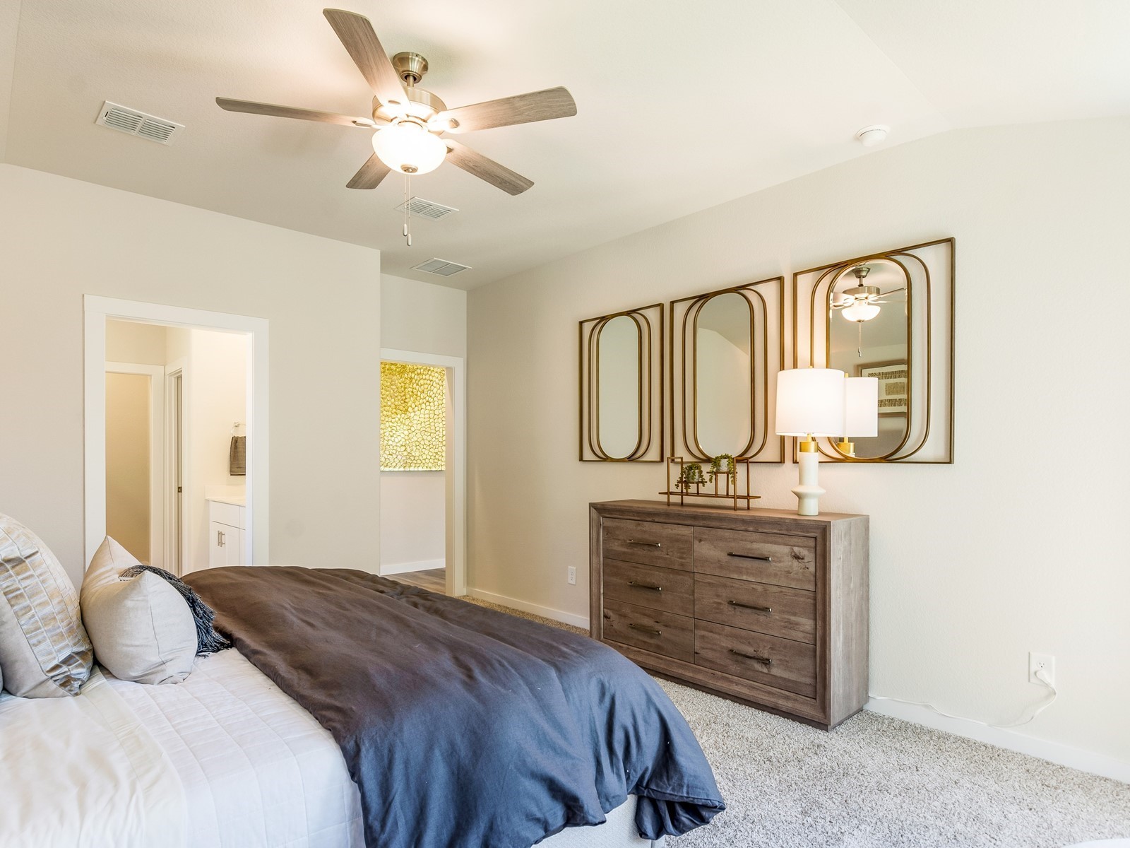 1649 Hopson Ranch Drive Conroe, TX 77301 - Photo 14 of 29 Photo is not of the actual home, but is an inspirational photo of builder’s model home and may depict options, furnishings, and/or decorator features that are not included