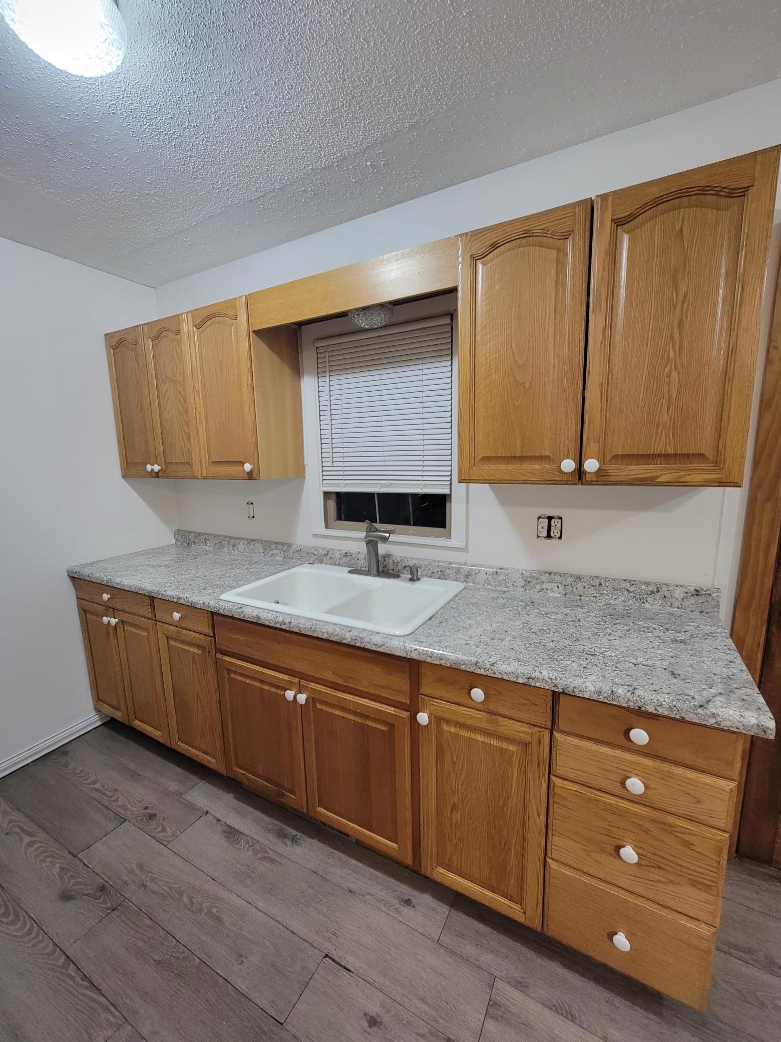 802 Chapman Street Mankato, MN 56001 - Photo 6 of 13