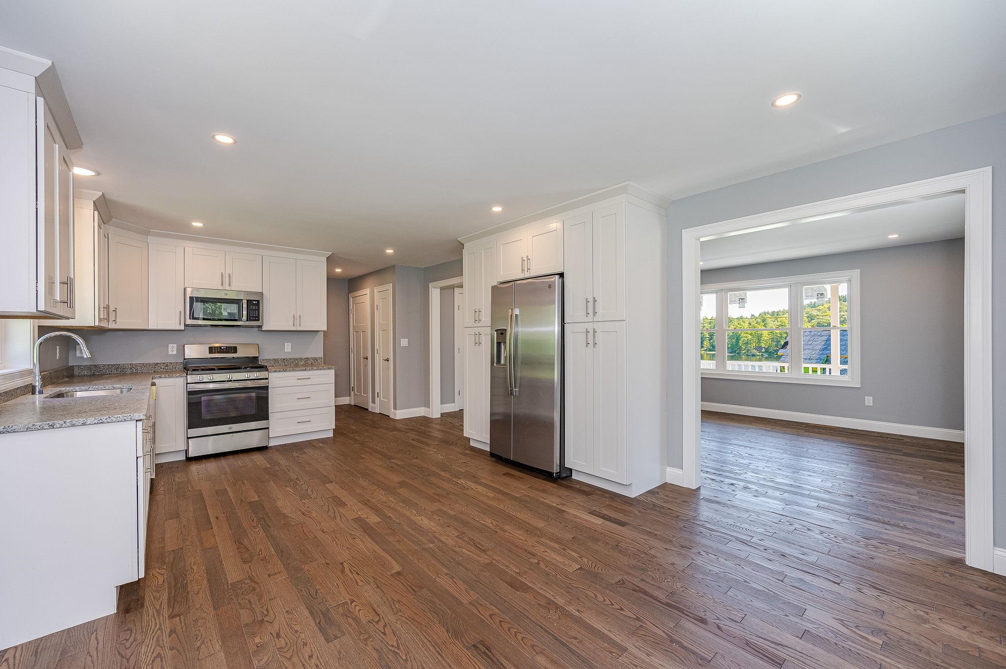 52 Hinds Lane, Unit B Pelham, NH 03076 - Photo 9 of 12