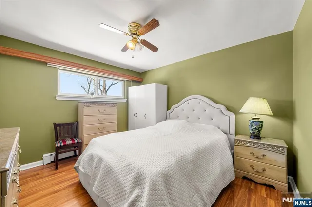 $979,000 | 219 North Farview Avenue, Paramus, NJ 07652