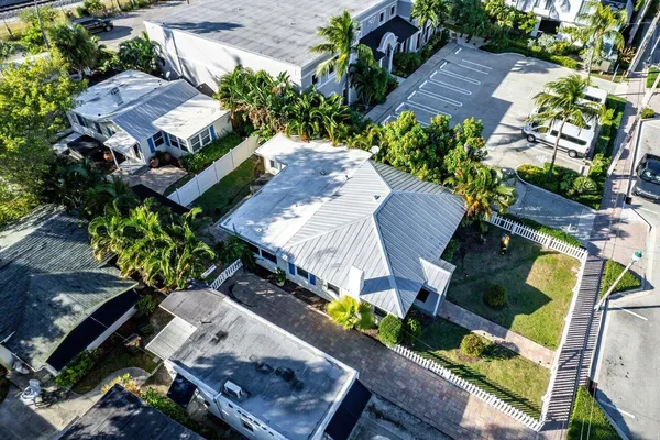 $2,499,000 | 126 Northeast 4th Avenue, Delray Beach, FL 33483