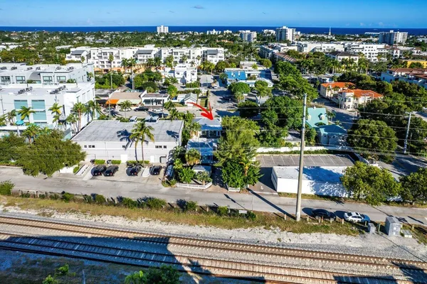 $2,499,000 | 126 Northeast 4th Avenue, Delray Beach, FL 33483