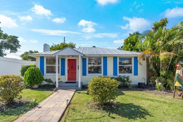 $2,499,000 | 126 Northeast 4th Avenue, Delray Beach, FL 33483