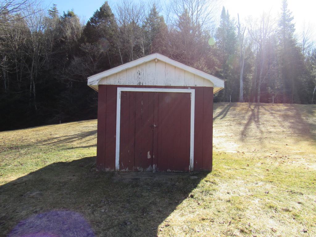3873 River Road Troy, VT 05859 - Photo 10 of 35 Gallery Image 10