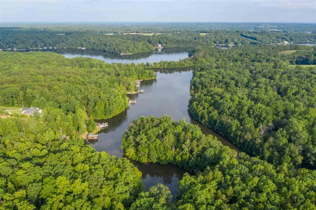 $250,000 | Lot 25 Peninsula Drive, Roxboro, NC 27574