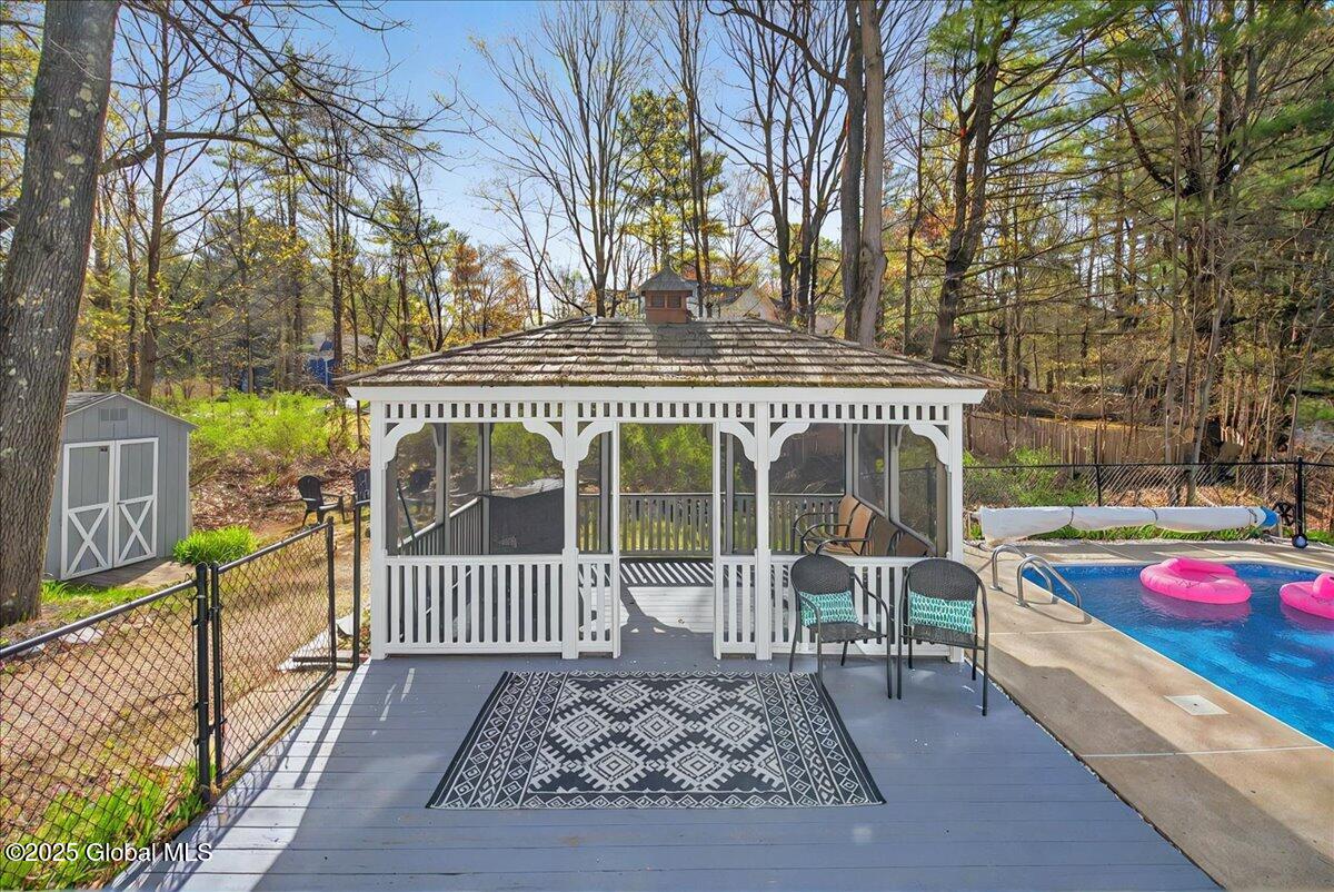 39-239 Northern Pines Rd-39