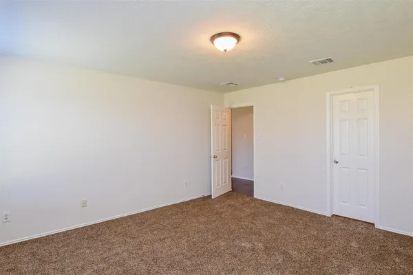 $3,500 | 19014 Prairie Bluff Drive, Cypress, TX 77433