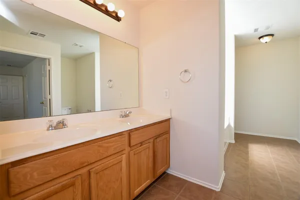 $3,500 | 19014 Prairie Bluff Drive, Cypress, TX 77433