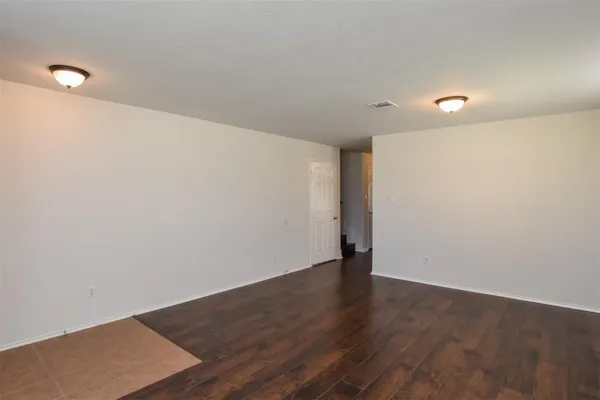 $3,500 | 19014 Prairie Bluff Drive, Cypress, TX 77433