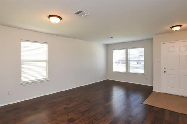 $3,500 | 19014 Prairie Bluff Drive, Cypress, TX 77433