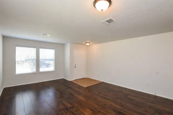 $3,500 | 19014 Prairie Bluff Drive, Cypress, TX 77433