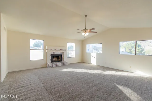 $2,595 | 4368 West Wahalla Lane, Glendale, AZ 85308