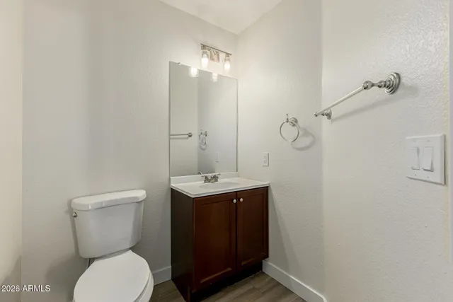 $2,595 | 4368 West Wahalla Lane, Glendale, AZ 85308