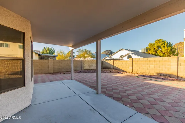 $2,595 | 4368 West Wahalla Lane, Glendale, AZ 85308