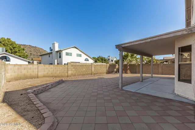 $2,595 | 4368 West Wahalla Lane, Glendale, AZ 85308
