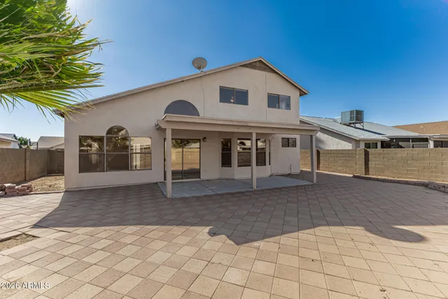 $2,595 | 4368 West Wahalla Lane, Glendale, AZ 85308