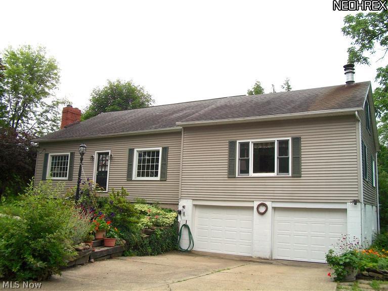 12735 Butternut Road Burton, OH 44021 - Photo 2 of 25
