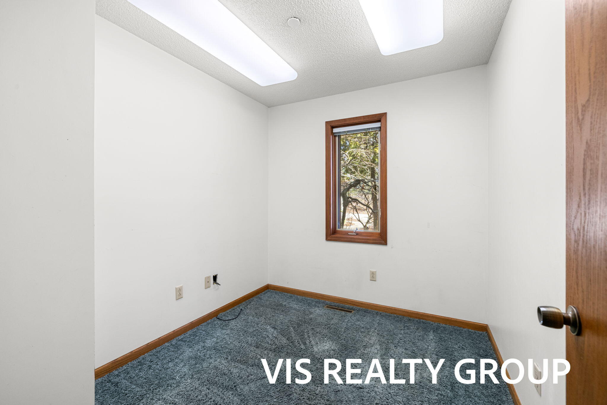 4275 Ford Road Muskegon, MI 49445 - Photo 32 of 67 45-web-or-mls-2R9A2629