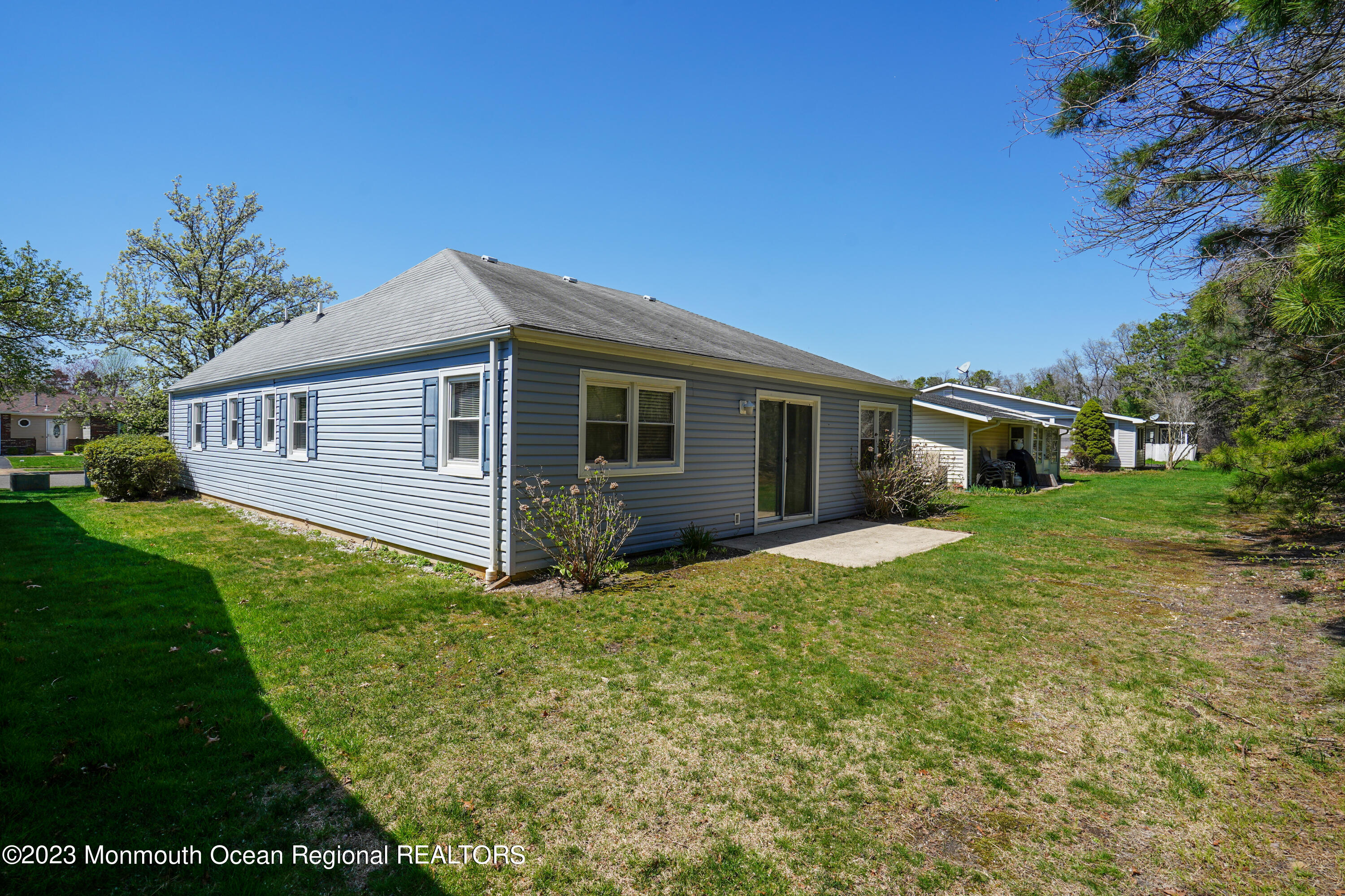 74 Baser Lane Brick, NJ 08724 - Photo 3 of 26 4F11A874-CA07-4653-8E40-199FEBED8BB8
