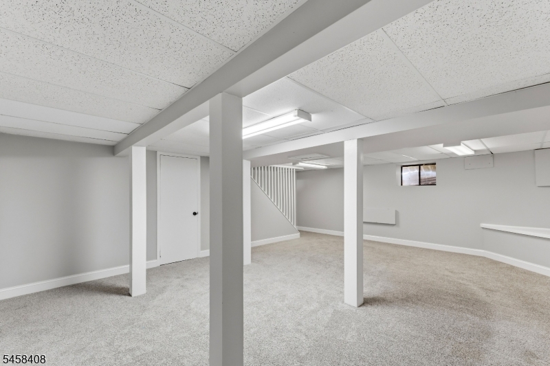 850 Robin Road Hillsborough, NJ 08844 - Photo 28 of 36 Gallery Image 28