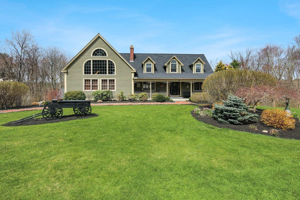85 A Millbury Road Oxford, MA 01540 - Photo 2 of 42 Gallery Image 2