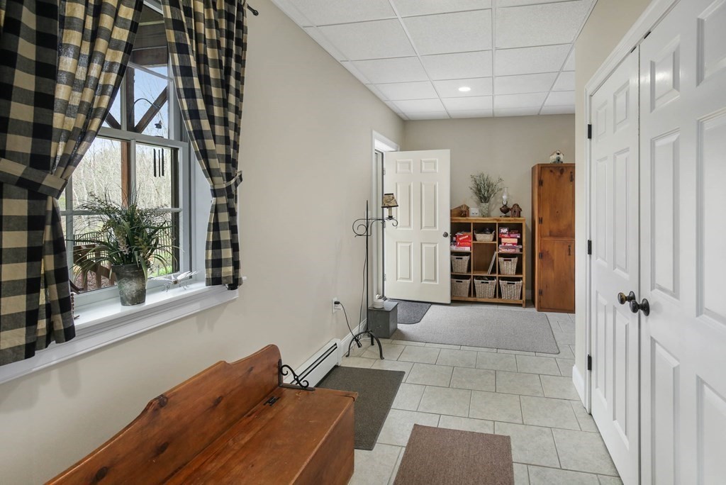 85 A Millbury Road Oxford, MA 01540 - Photo 29 of 42 Gallery Image 29