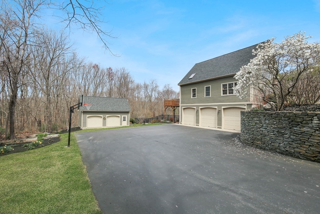 85 A Millbury Road Oxford, MA 01540 - Photo 5 of 42 Gallery Image 5
