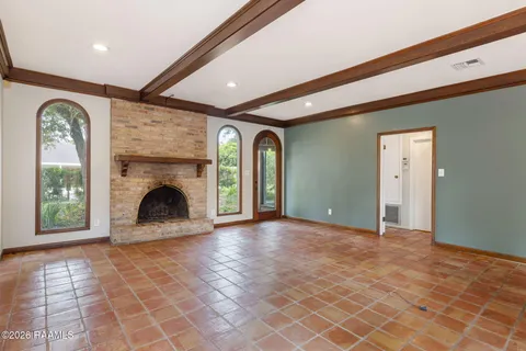 $320,000 | 315 North Demanade Boulevard, Lafayette, LA 70503