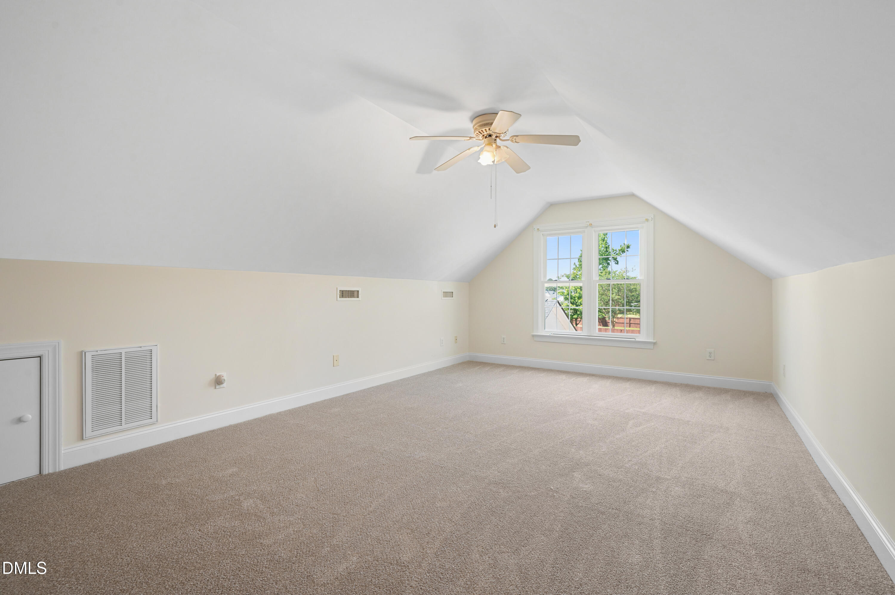 7012 Field Hill Road Raleigh, NC 27603 - Photo 25 of 37