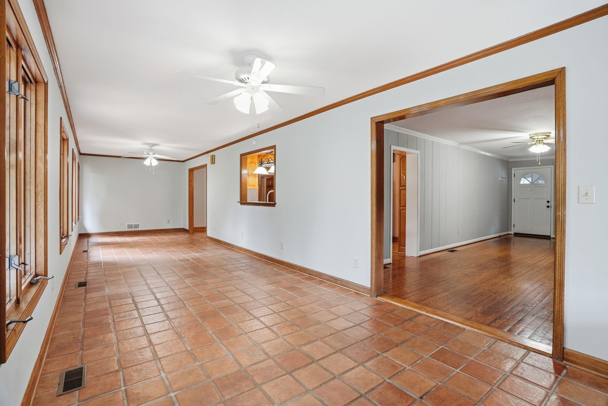 211 State Rd S-42-1892 Spartanburg, SC 29307 - Photo 11 of 49