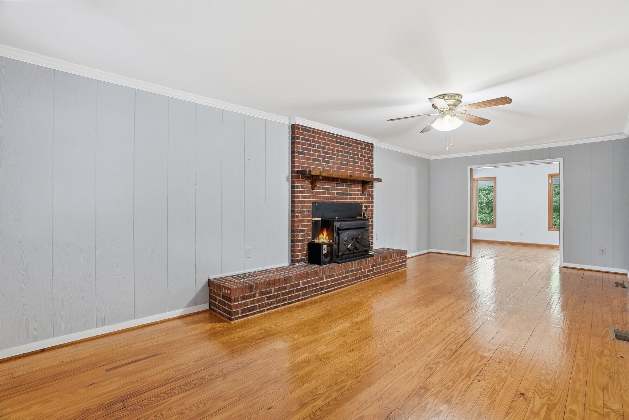 211 State Rd S-42-1892 Spartanburg, SC 29307 - Photo 6 of 49