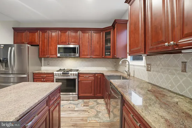 $525,000 | 2 Jerrys Court, Sicklerville, NJ 08081