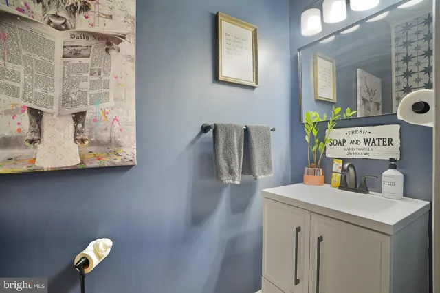 $525,000 | 2 Jerrys Court, Sicklerville, NJ 08081