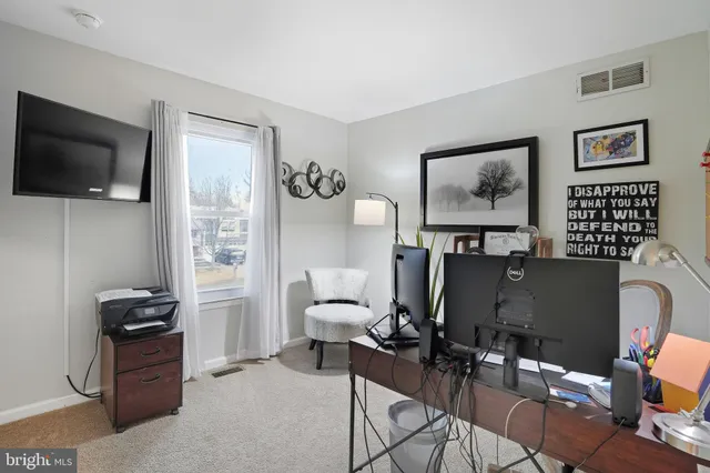 $525,000 | 2 Jerrys Court, Sicklerville, NJ 08081