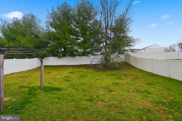 $525,000 | 2 Jerrys Court, Sicklerville, NJ 08081