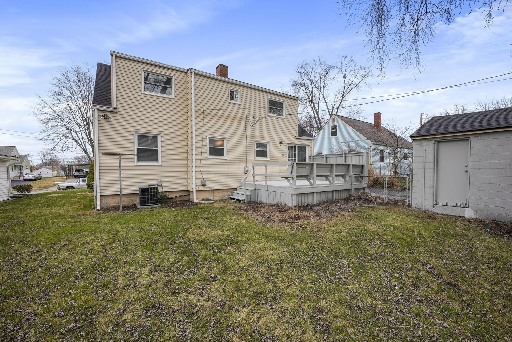 1215 Bryson Road Columbus, OH 43224 - Photo 4 of 41 Rear view