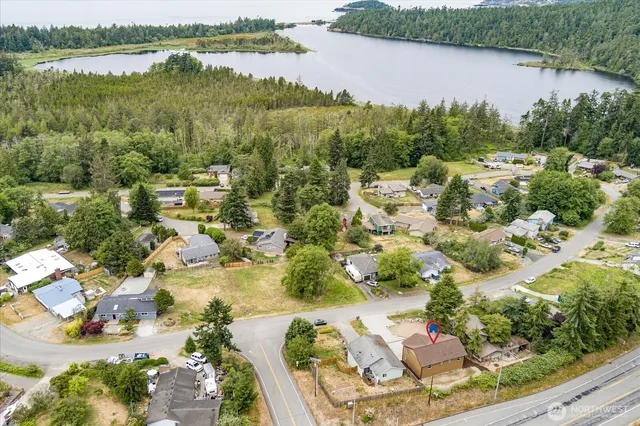 $590,000 | 4904 Deception Circle, Oak Harbor, WA 98277