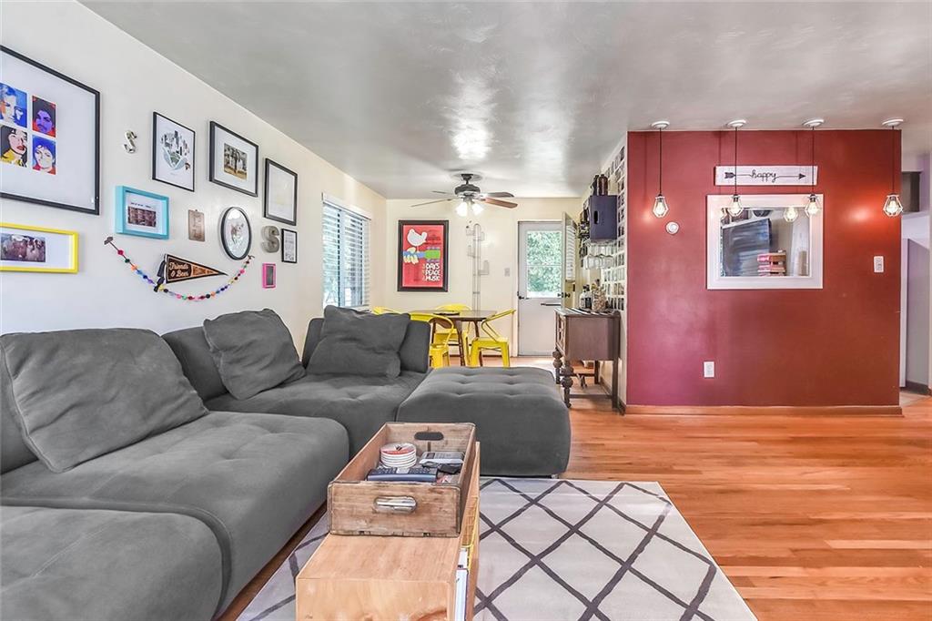 3334 Rigel Street Pittsburgh, PA 15212 - Photo 8 of 25 Gallery Image 8