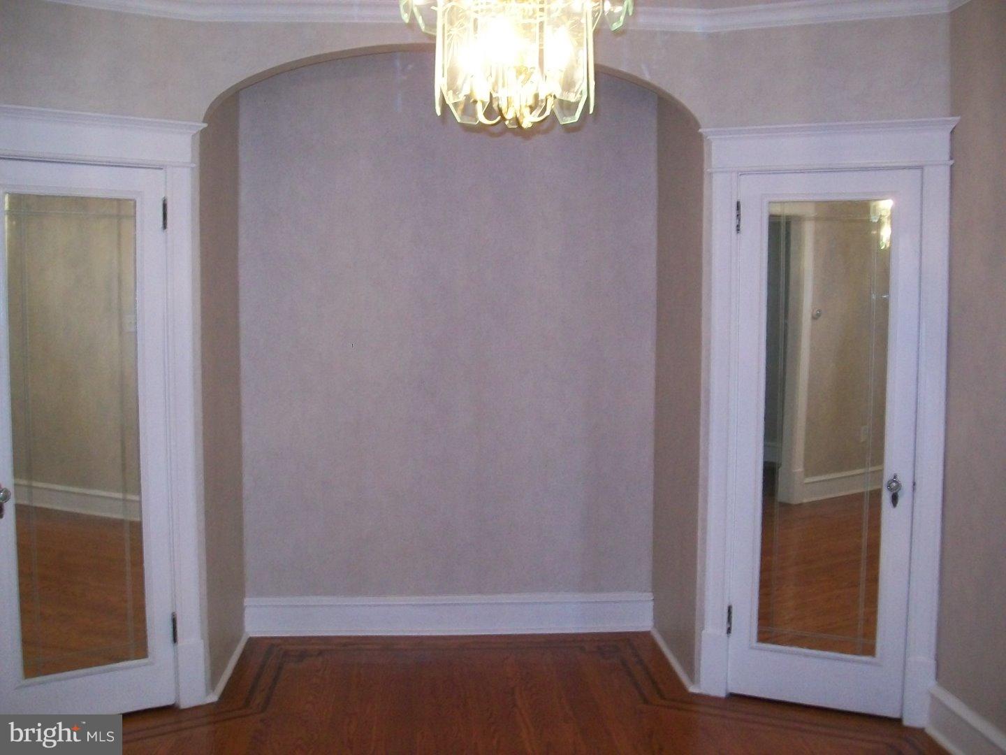 188 Glencoe Road Upper Darby, PA 19082 - Photo 11 of 25 Dining Room