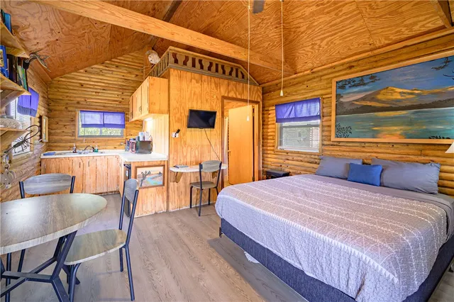 $695,000 | 164 4th Street, Rockport, TX 78382