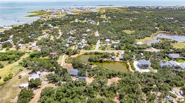 $695,000 | 164 4th Street, Rockport, TX 78382