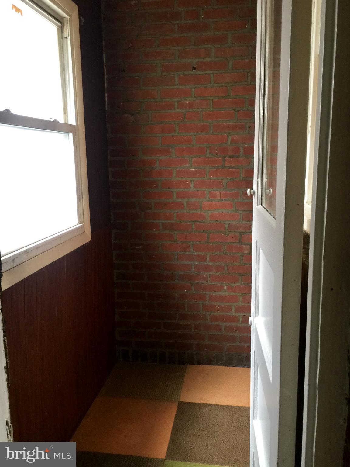 7260 Calvin Road Upper Darby, PA 19082 - Photo 11 of 35