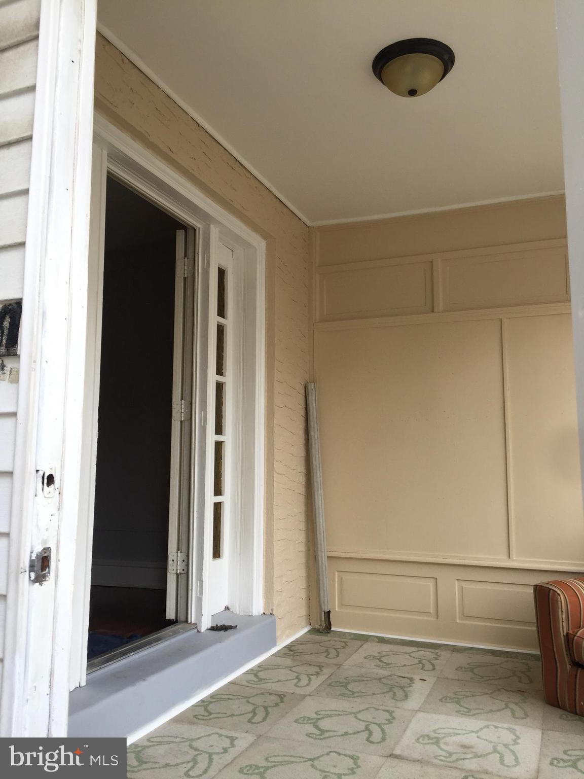 7260 Calvin Road Upper Darby, PA 19082 - Photo 5 of 35