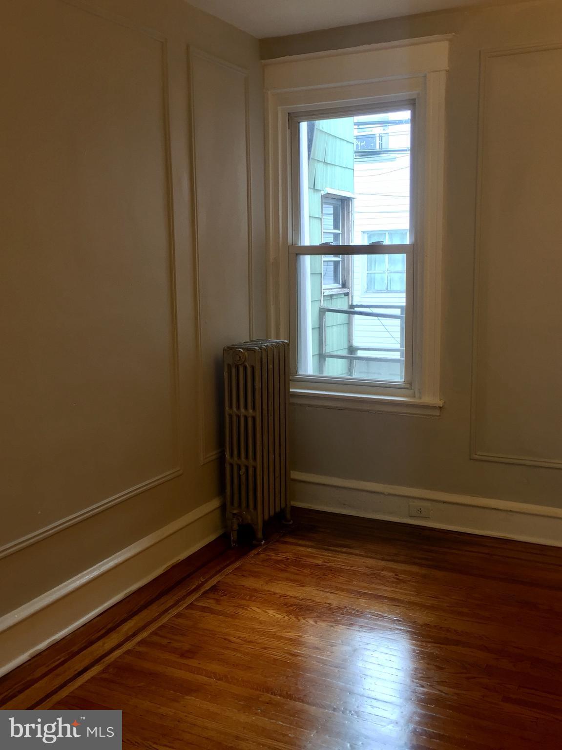 7260 Calvin Road Upper Darby, PA 19082 - Photo 7 of 35