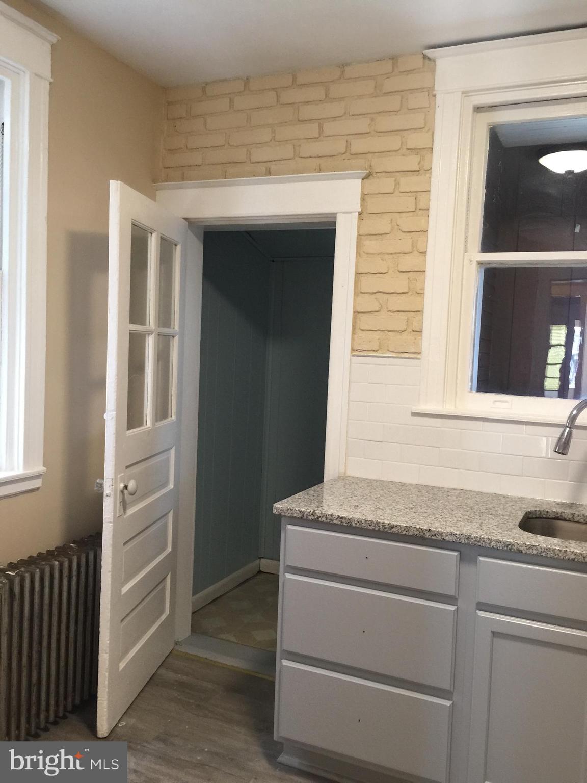 7260 Calvin Road Upper Darby, PA 19082 - Photo 9 of 35