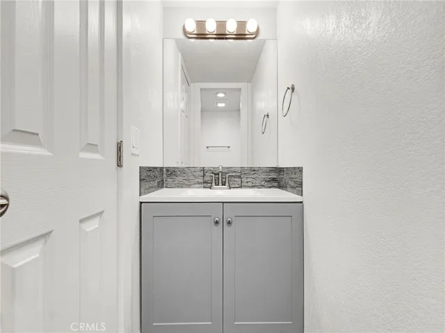 $409,000 | 9834 Sepulveda Boulevard, Unit 109, North Hills, CA 91343