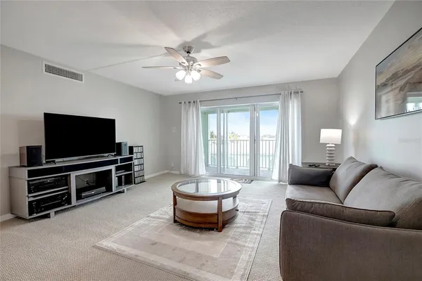 $351,000 | 400 64th Avenue, Unit 202, St. Pete Beach, FL 33706