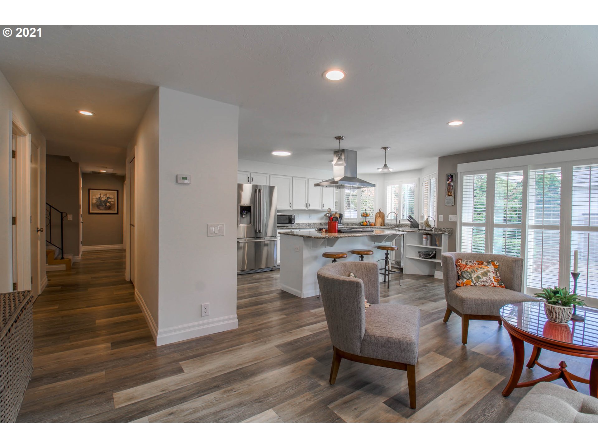 1925 Ridgeway Drive Eugene, OR 97401 - Photo 11 of 32 Gallery Image 11